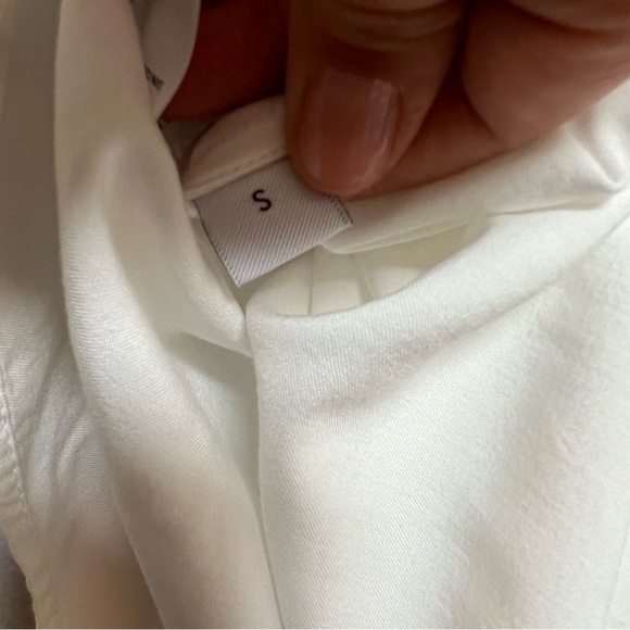 Lattelier White Classic Short Sleeve Shirt - Picture 2 of 6